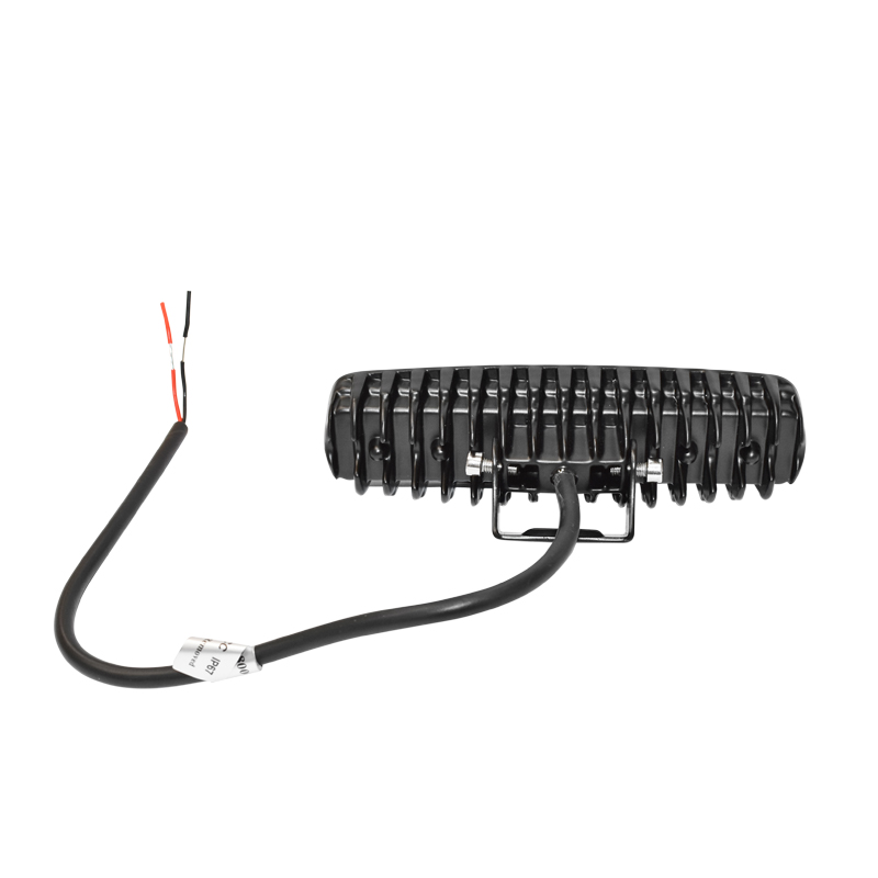 Lampa tip bara cu 6 LED-uri 10-60V 18W unghi radiere 30 de grade tip spot 160x43x42mm Breckner Germany - imagine 3